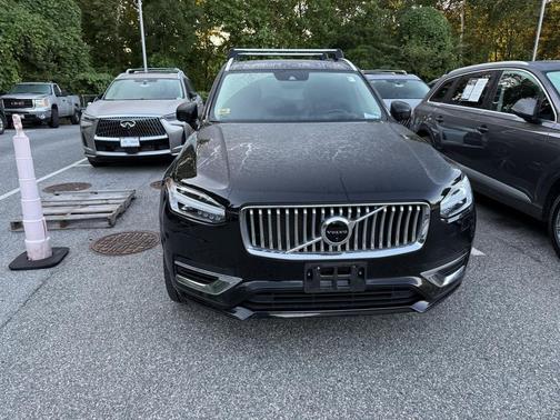 2022 Volvo XC90 Recharge Plug-In Hybrid T8 Inscription 6 Passenger