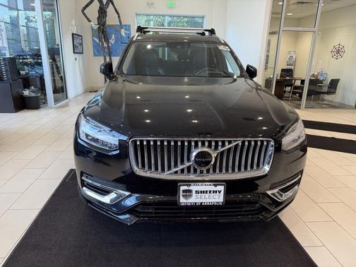 2022 Volvo XC90 Recharge Plug-In Hybrid T8 Inscription 6 Passenger