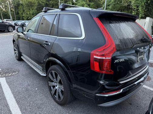 2022 Volvo XC90 Recharge Plug-In Hybrid T8 Inscription 6 Passenger