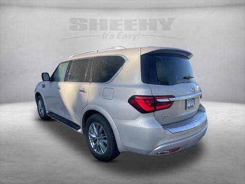 2023 INFINITI QX80 Luxe