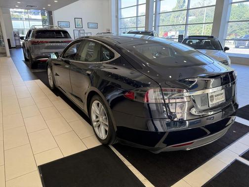2015 Tesla Model S 85D