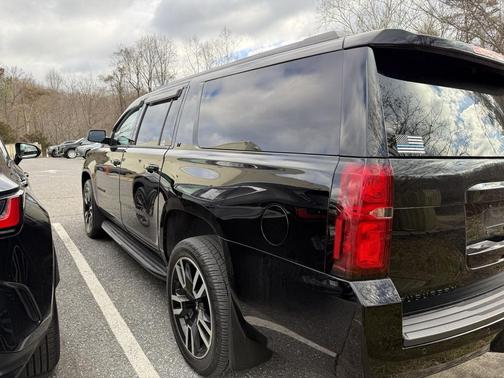 2020 Chevrolet Suburban LT