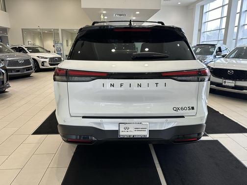 2026 INFINITI QX60 Base