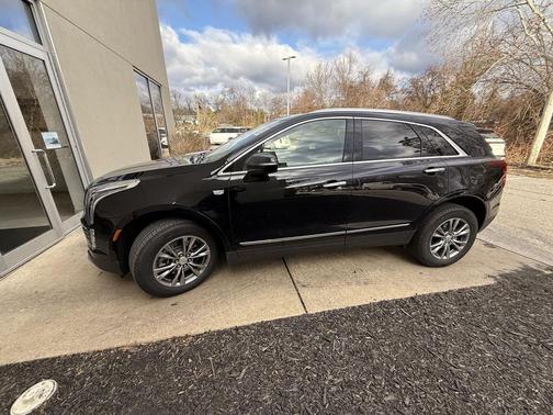 2023 Cadillac XT5 Premium Luxury