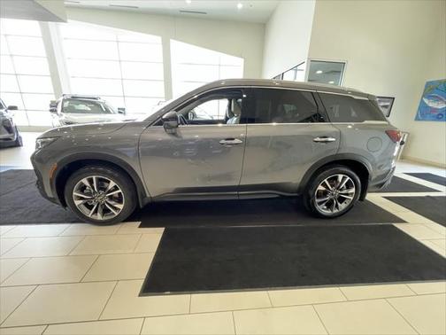 2022 INFINITI QX60 Luxe