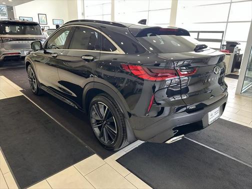 2025 INFINITI QX55 LUXE