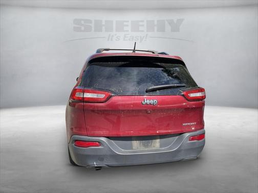 2016 Jeep Cherokee Sport