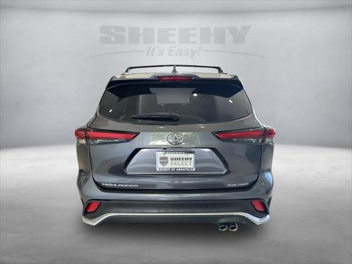 2023 Toyota Highlander XSE