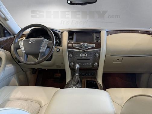 2017 INFINITI QX80 Base