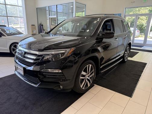 2017 Honda Pilot Elite
