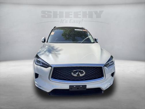 2022 INFINITI QX50 LUXE AWD