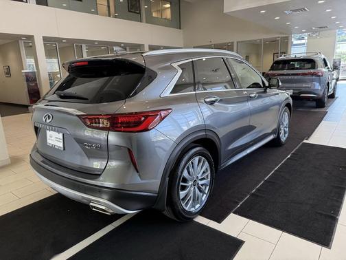 2025 INFINITI QX50 Luxe AWD