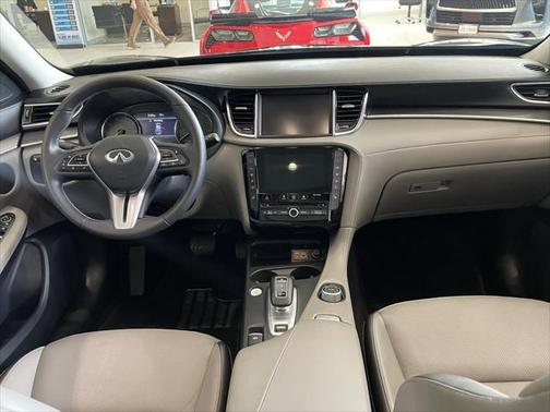 2023 INFINITI QX50 LUXE AWD