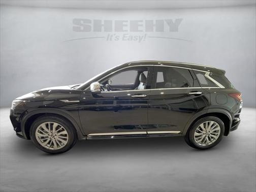 2023 INFINITI QX50 LUXE AWD