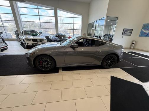 2024 Nissan Z Performance Manual