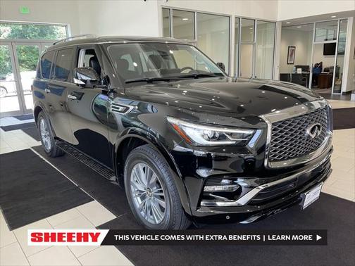 2022 INFINITI QX80 Luxe