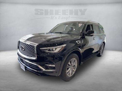 2022 INFINITI QX80 Luxe