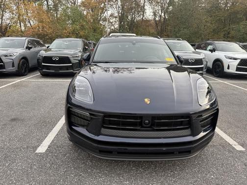 2023 Porsche Macan S