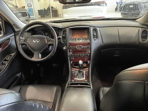 2017 INFINITI QX50 Base