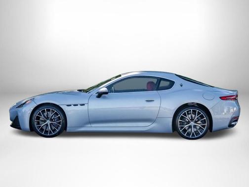 Bianco 2026 Maserati GranTurismo
