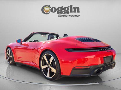 2025 Porsche 911 Carrera