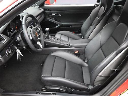 2023 Porsche 718 Cayman GTS 4.0