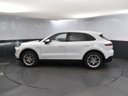 2024 Porsche Cayenne E-Hybrid S