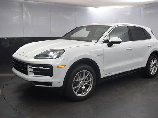 2024 Porsche Cayenne E-Hybrid S