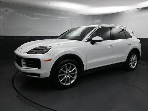 2025 Porsche Cayenne AWD