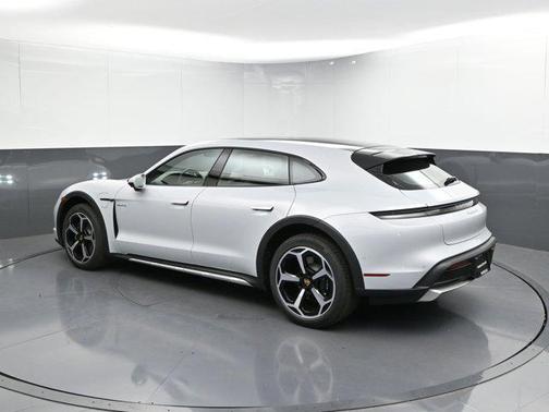 2025 Porsche Taycan 4S