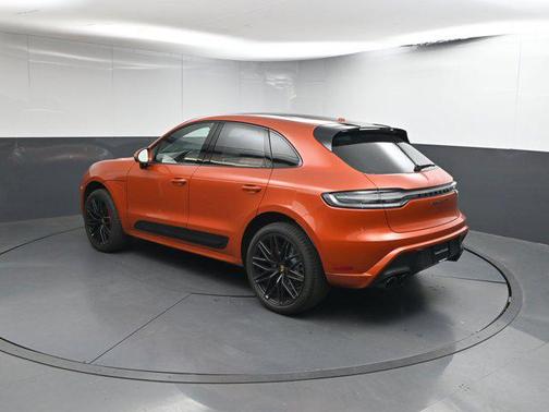 2022 Porsche Macan S