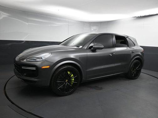 2020 Porsche Cayenne E-Hybrid S