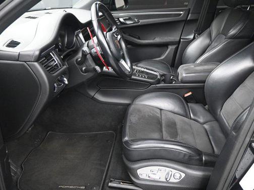 2020 Porsche Macan GTS