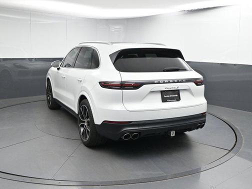 2021 Porsche Cayenne S