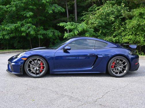 2021 Porsche 718 Cayman GT4