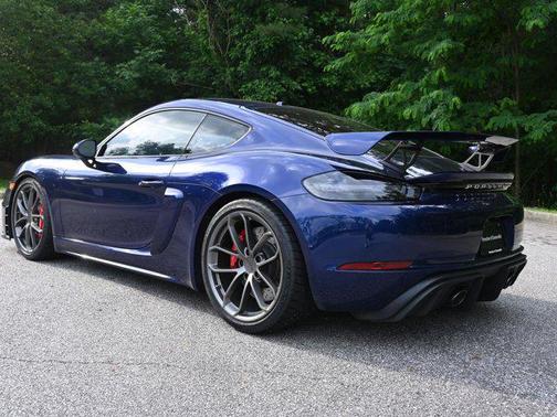 2021 Porsche 718 Cayman GT4