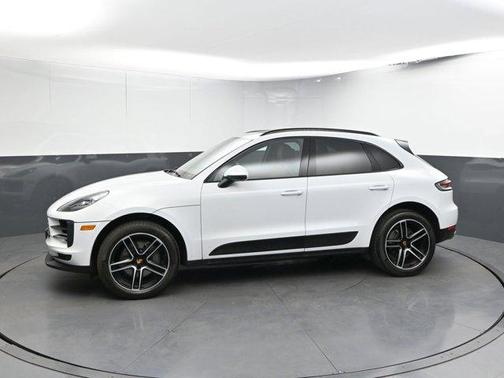 2021 Porsche Macan Base