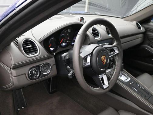 2022 Porsche 718 Cayman GTS 4.0