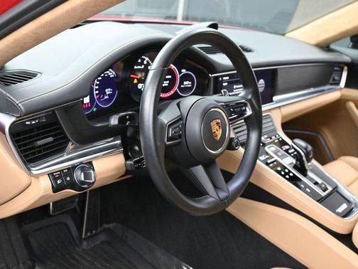 2023 Porsche Panamera Turbo S