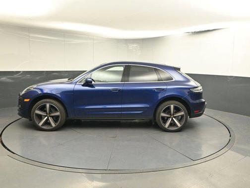 2023 Porsche Macan T