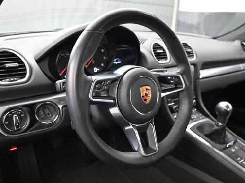 2018 Porsche 718 Cayman Base