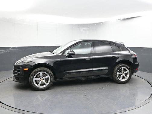2021 Porsche Macan Base