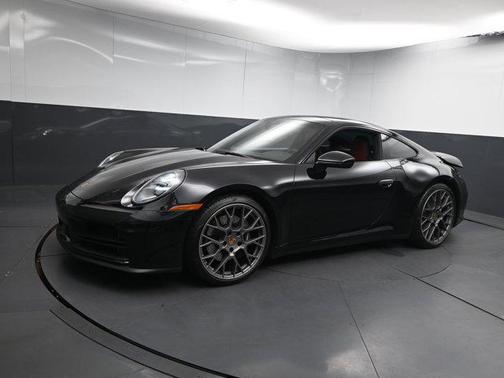 2025 Porsche 911 Carrera