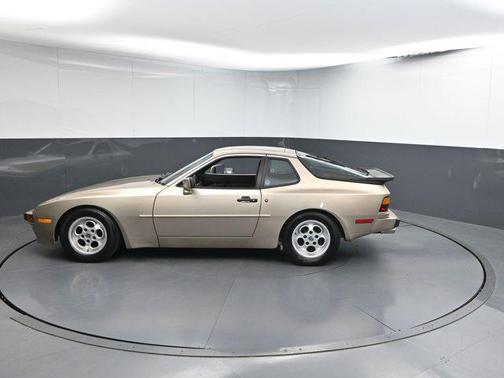 1985 Porsche 944