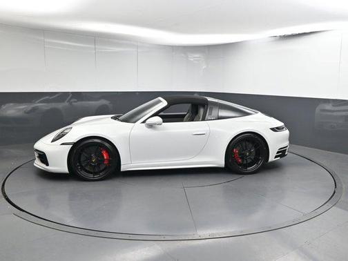 2024 Porsche 911 Targa 4 GTS