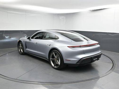 2024 Porsche Taycan 4S