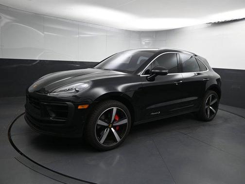 2024 Porsche Macan Base