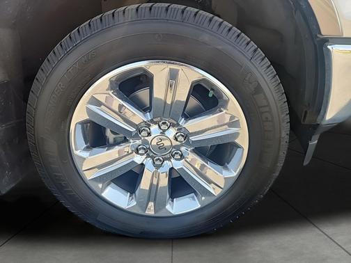WHITE GOLD 2018 Ford F-150 King Ranch