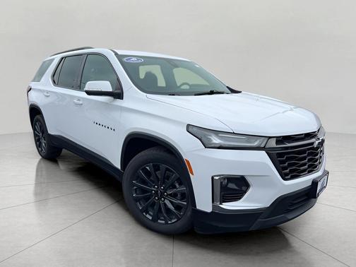2022 Chevrolet Traverse RS