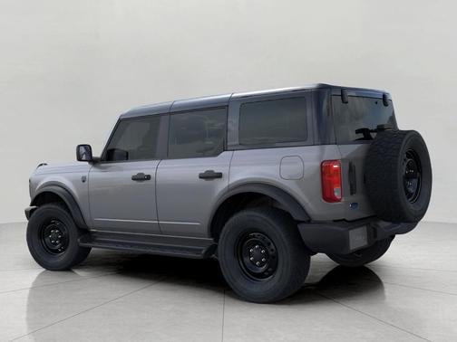 CARBONIZED GRAY METALLIC 2026 Ford Bronco Big Bend